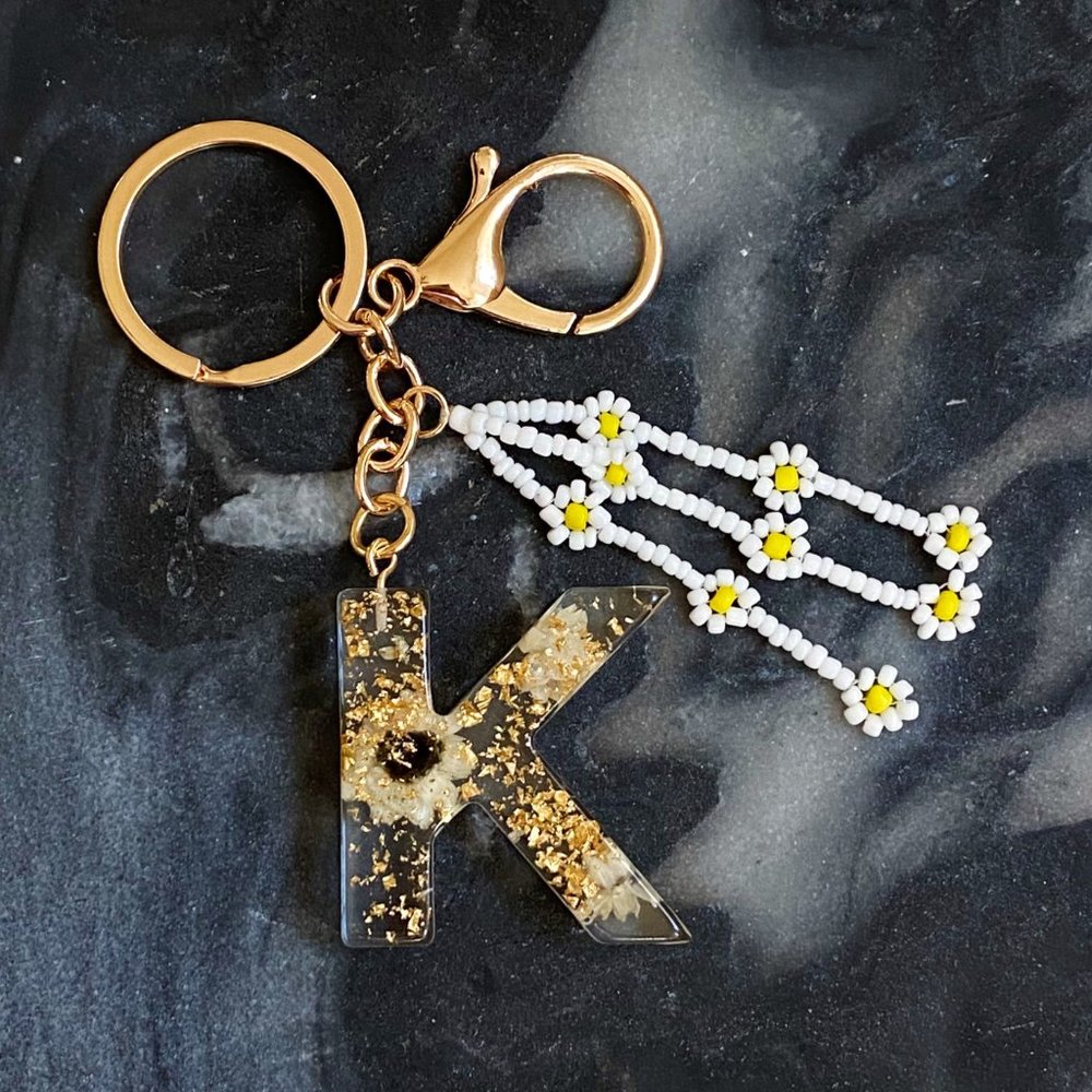 Baby Daisy Initial Key Chain - Picture 11 of 16